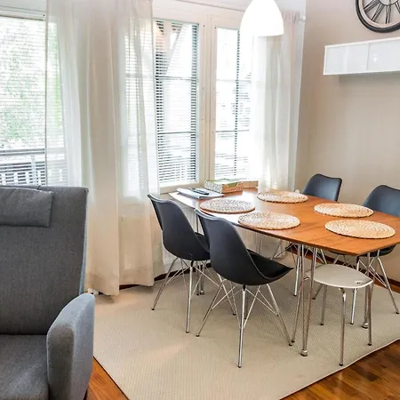 Vakantiehuis Point Vale 1 As 6 By Interhome